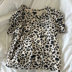 Leopard shirt